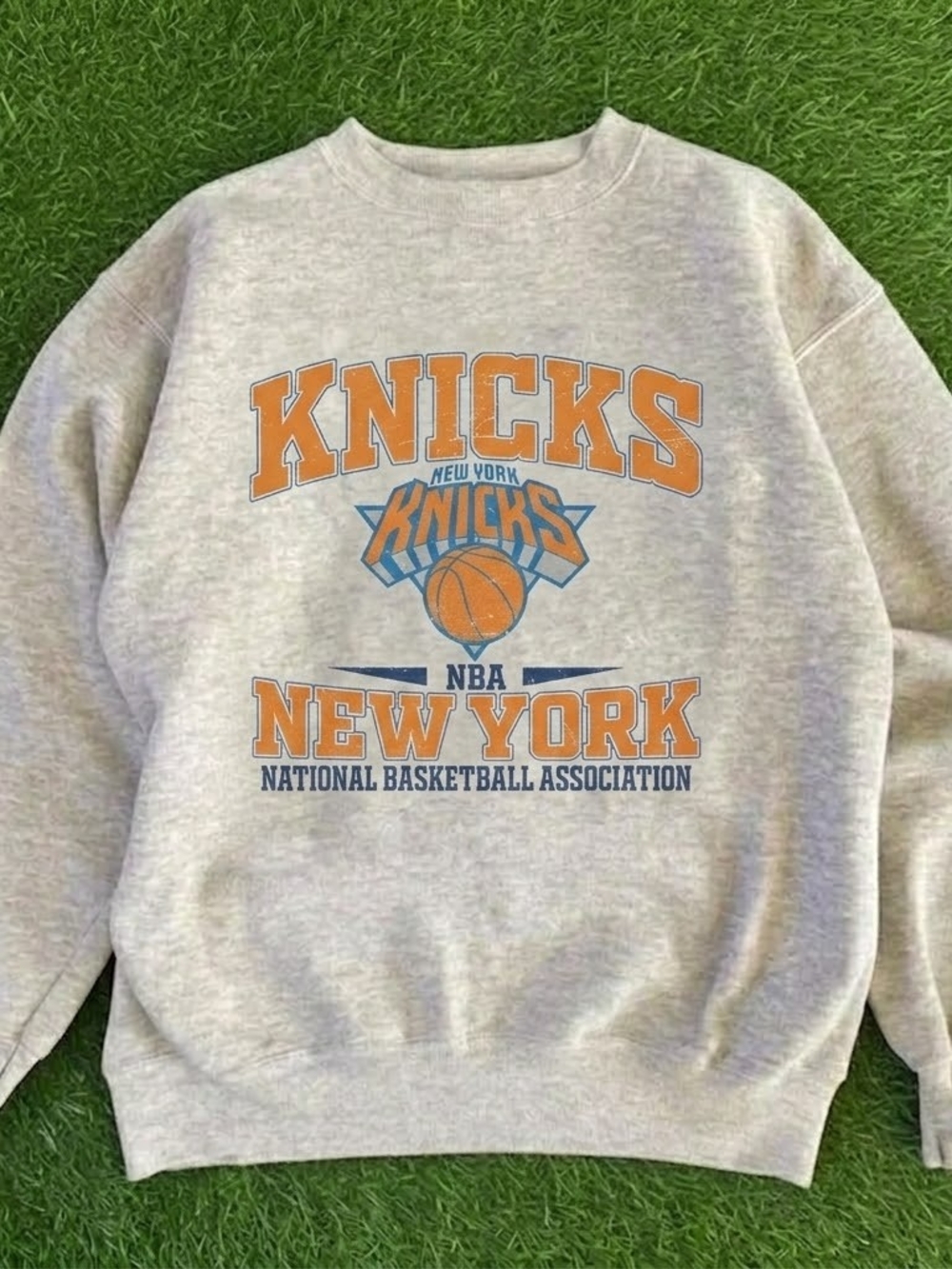 Vintage 90s New York Knicks Basketball Crewneck Sweatshirt